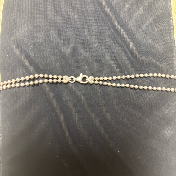 Gucci Silver Necklace Collection Modern Minimalist Design (Vintage) - Picture 5 of 6